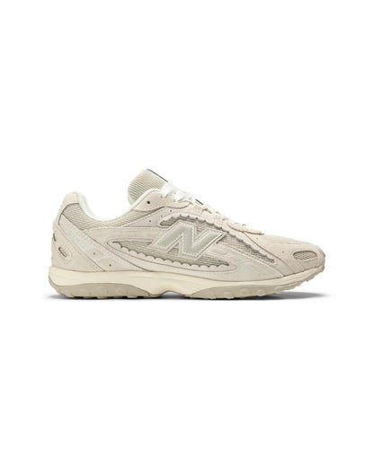 NEW BALANCE 204L BEIGE MUJER