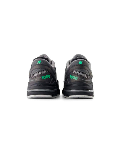 NEW BALANCE 1000 BLACK/DARK SILVER METALLIC HOMBRE