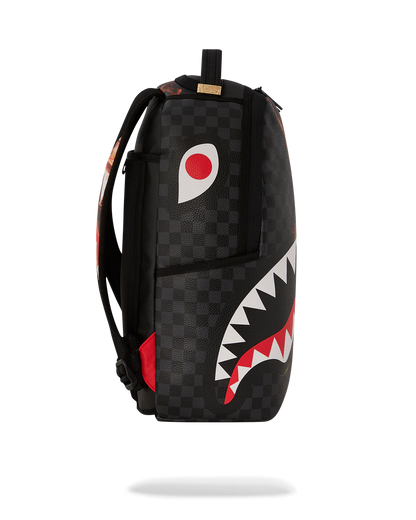 MOCHILA SPRAYGROUND SHARK FIRE CHECK DLXSV