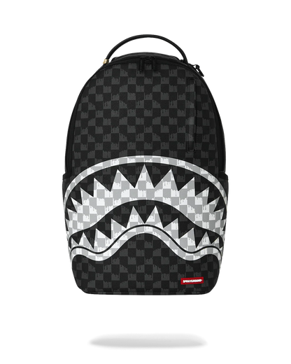 MOCHILA SPRAYGROUND BLACK AND WHITE DRIP CHECK SHARK