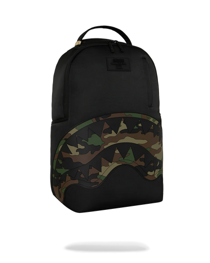 MOCHILA SPRAYGROUND SHARK CENTRAL BLACK NYLON CAMO EMBOSSED SHARK