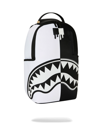 MOCHILA SPRAYGROUND SHARK CENTRAL BLACK AND WHITE STENCIL