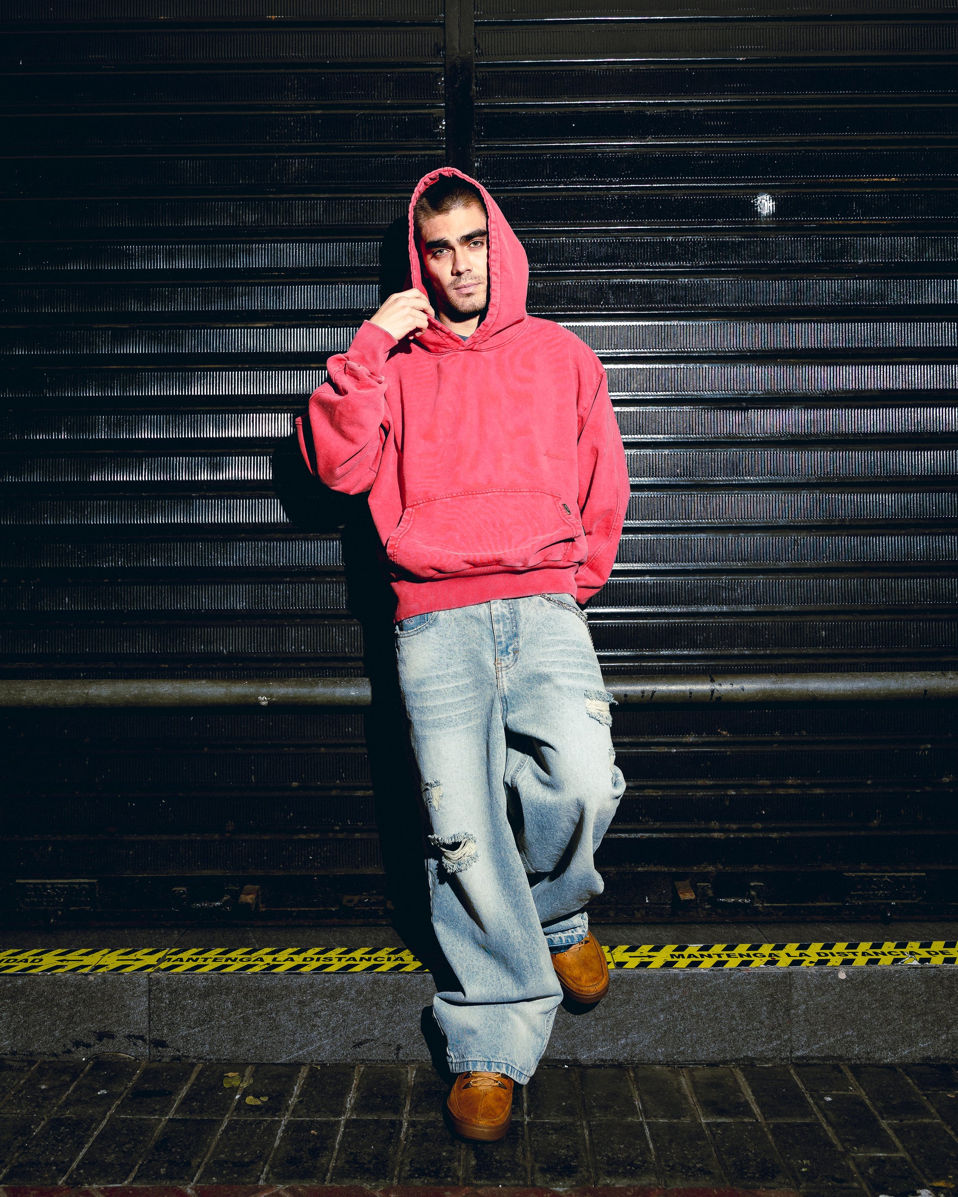 INTIKILLA ESSENTIALS RED HOODIE