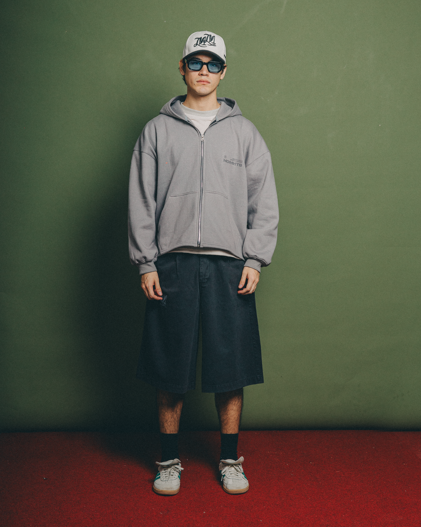 MOMNTS CREATIVE STONE ZIPPER HOODIE