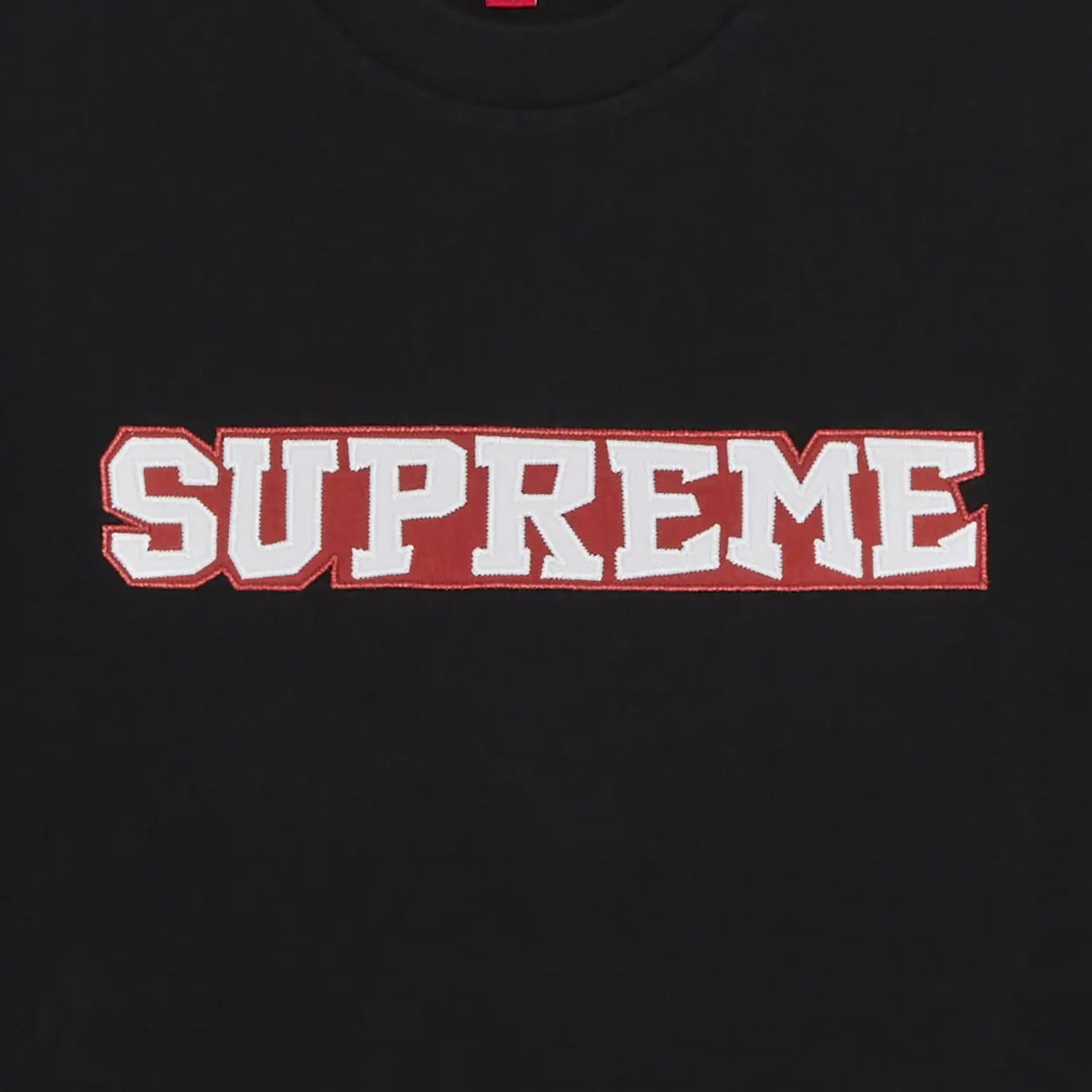 SUPREME SATIN APPLIQUÉ S/S TOP BLACK